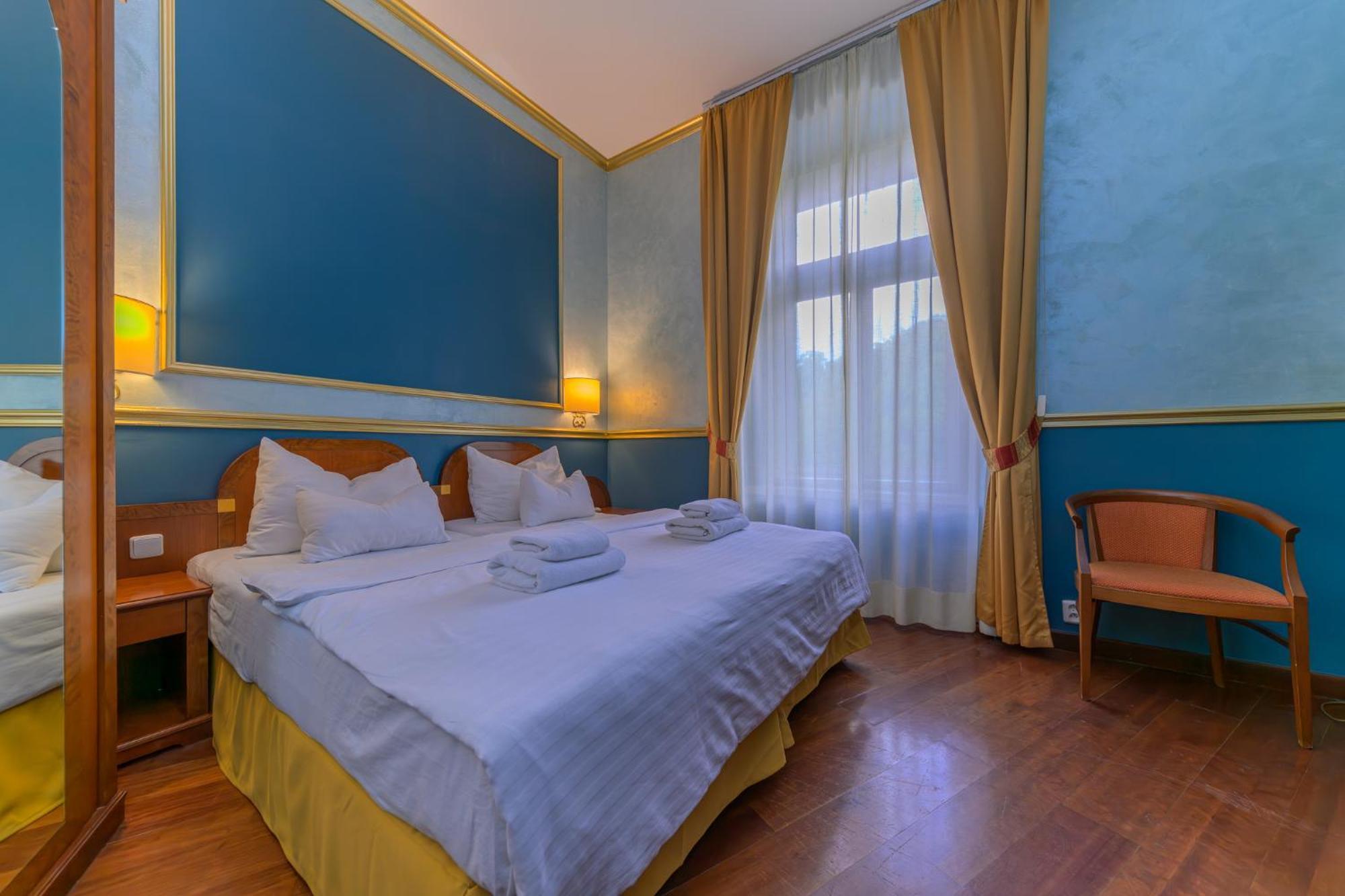 Hotel Kinsky Fountain Prague Ngoại thất bức ảnh