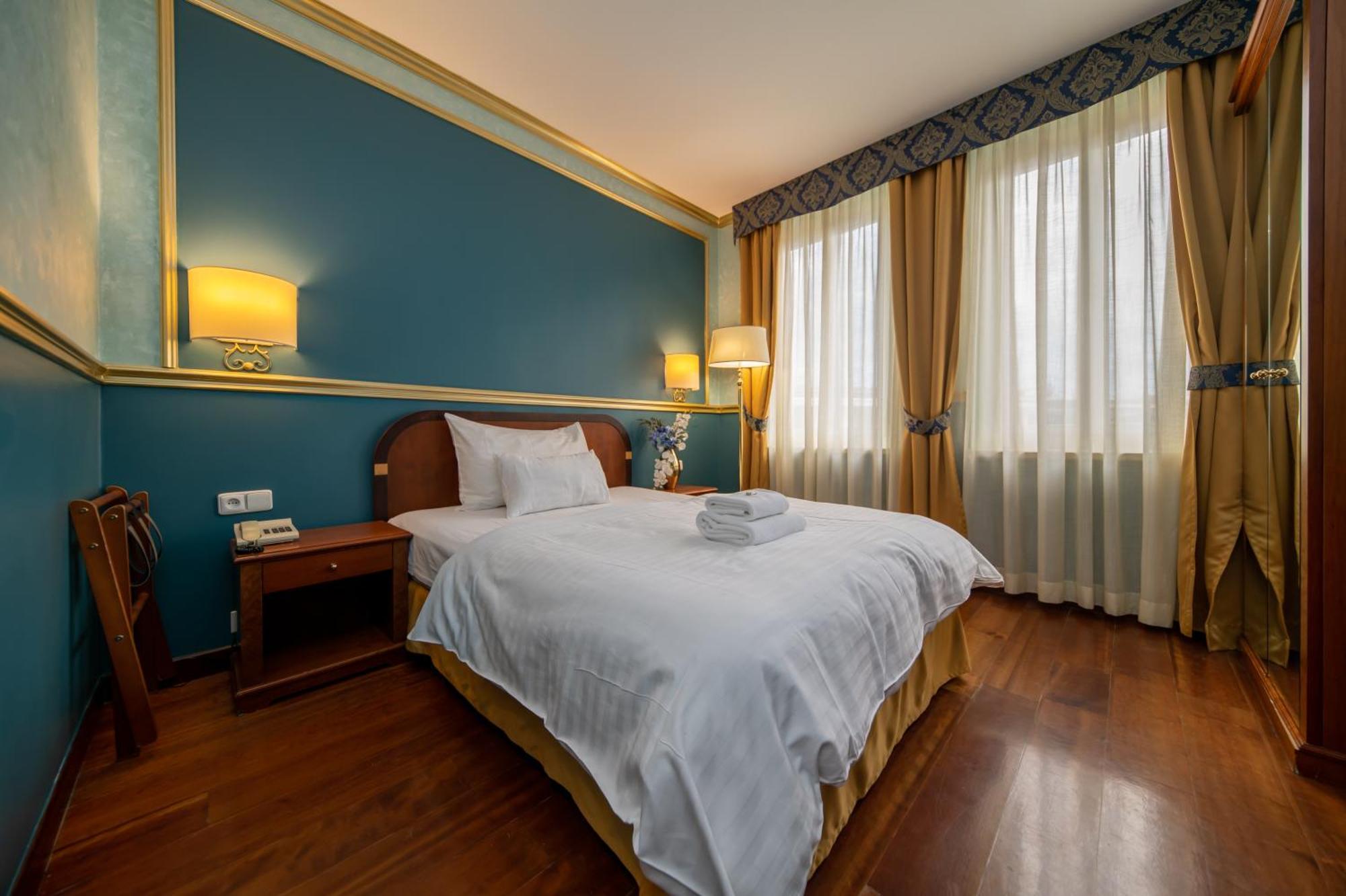 Hotel Kinsky Fountain Prague Ngoại thất bức ảnh