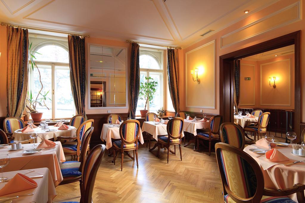 Hotel Kinsky Fountain Prague Nhà hàng bức ảnh